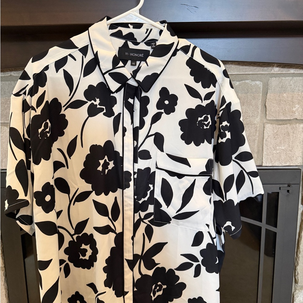 Black and White Floral Women’s Shirt